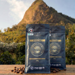 KIT 2 CAFÉS  - TORRADO EM GRÃOS 250g