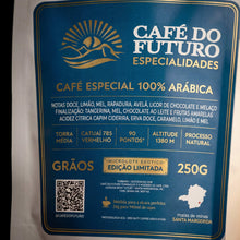 Carregar imagem no visualizador da galeria, KIT 2 CAFÉS MICROLOTE 90 PONTOS TORRADO EM GRÃOS 250g
