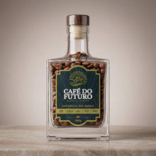 Carregar imagem no visualizador da galeria, CAFÉ LINHA MICROLOTE SIGNATURE BOTTLE - 90pts EDIÇÃO COLECIONADOR
